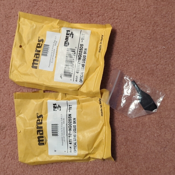 Scuba Diving Gear - Picture 2 of 2